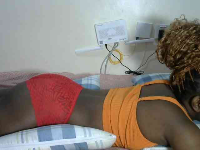 Lovelyacce webcam