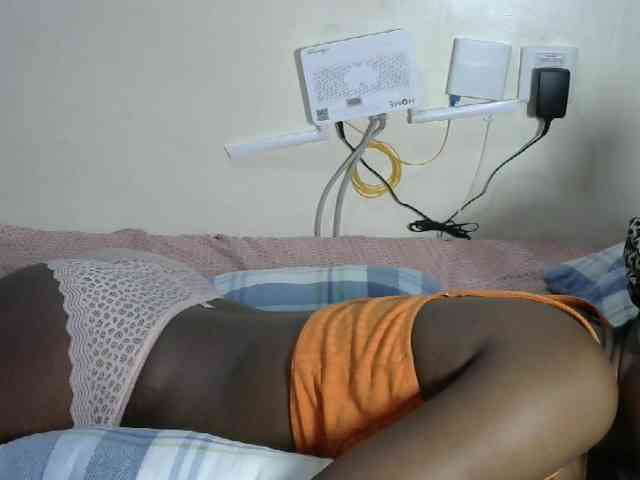 Lovelyacce webcam
