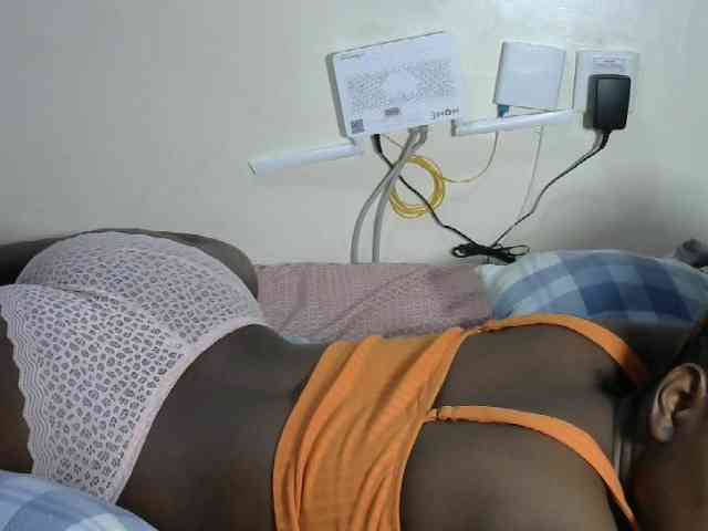 Lovelyacce webcam