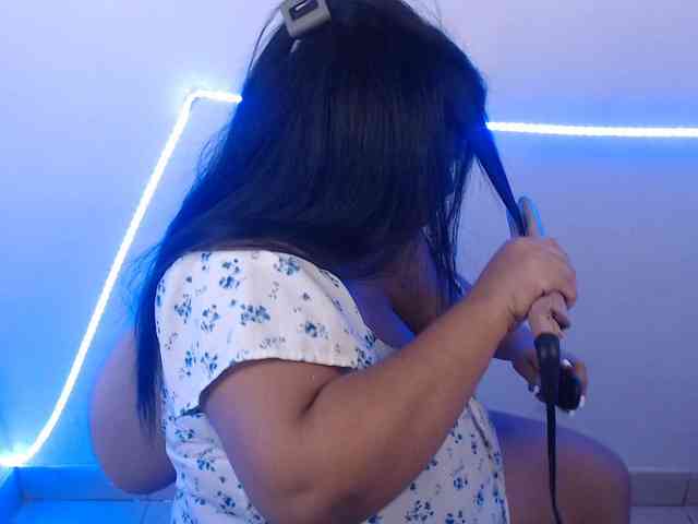 nikky1 webcam