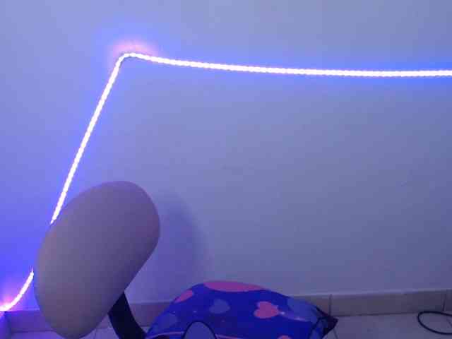 nikky1 webcam