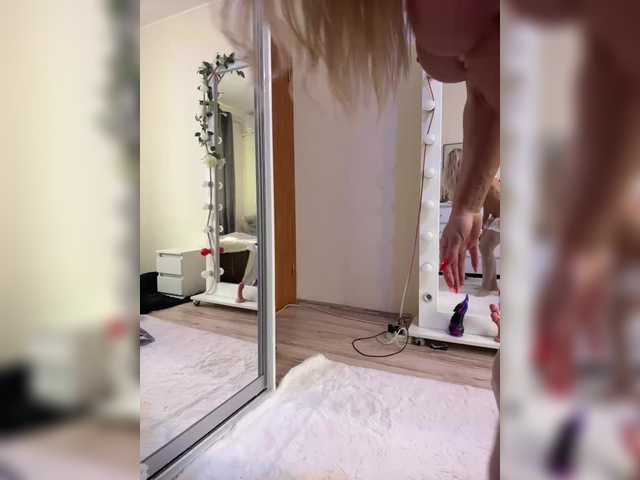 Entra en el chat con el modelo ALISE8881 ALISE8881