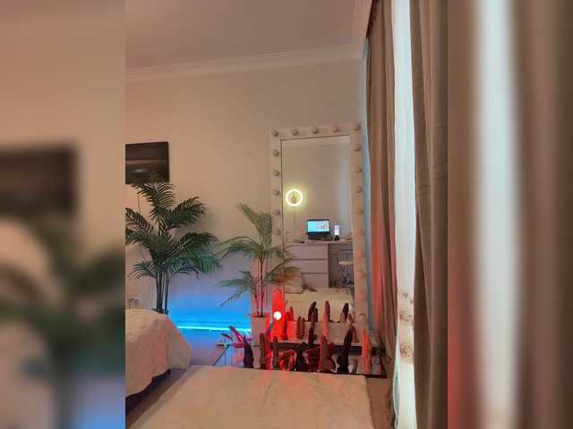 Gratis Live Sexcam mit ALISE8881 ALISE8881