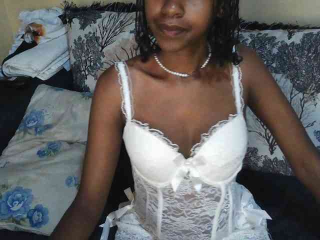 Candybrown webcam