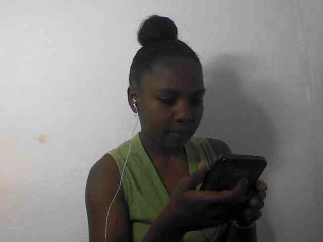 Cutie12 webcam