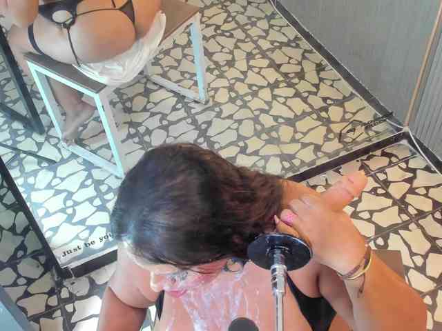 bigboobs-violeta webcam