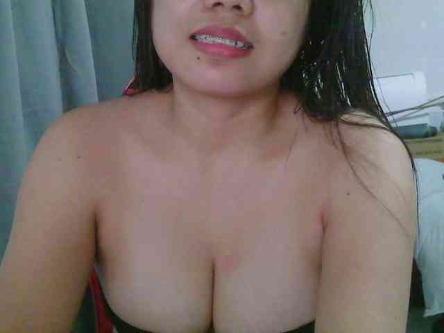 Courtney01 webcam