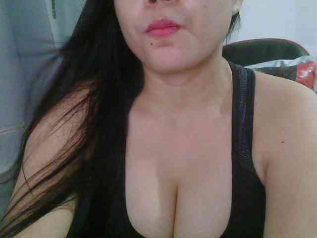 Courtney01 webcam