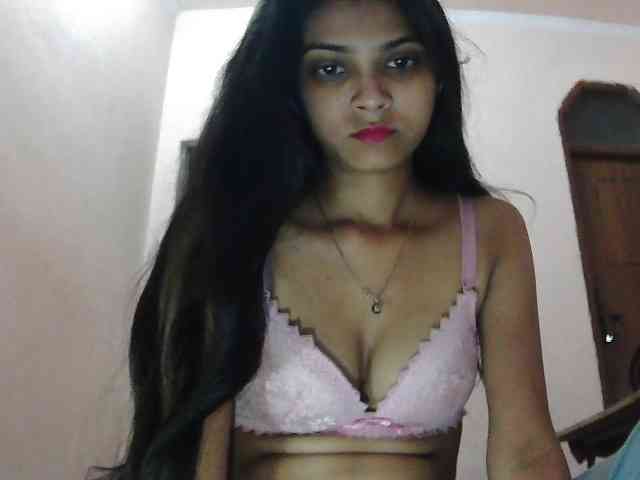 cute_Pihu webcam