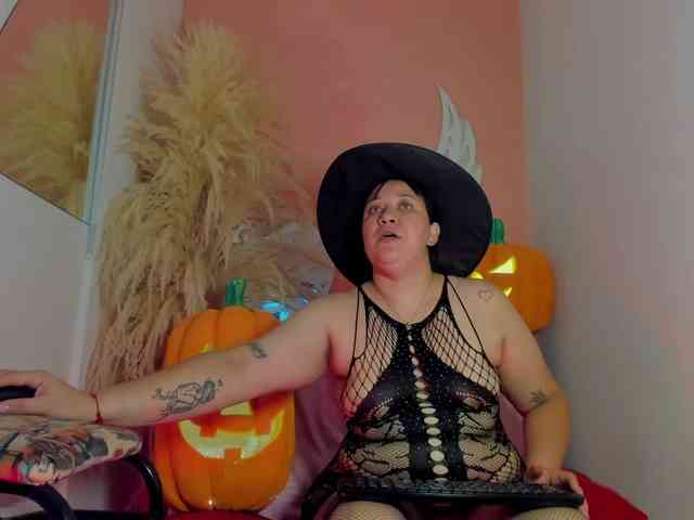 VivianneHart