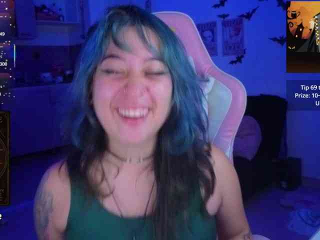 VioletaKafka webcam