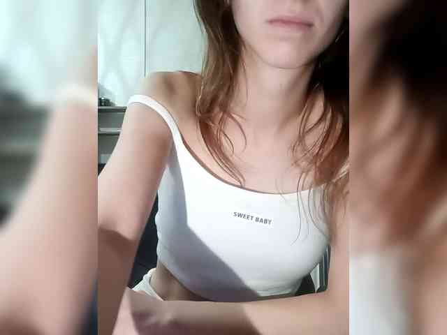 CharmingCharisma1 webcam