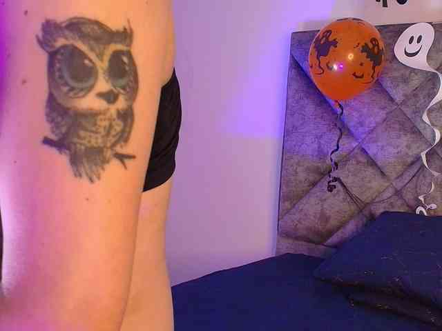 ShanteyLaurent webcam