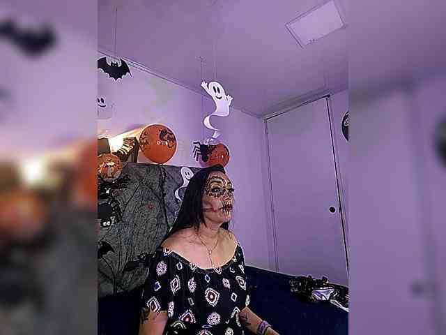 ShanteyLaurent webcam