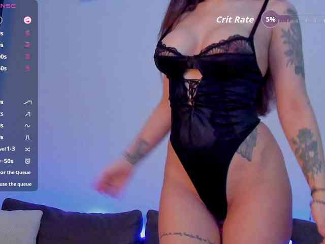 AlessandraCrystal webcam