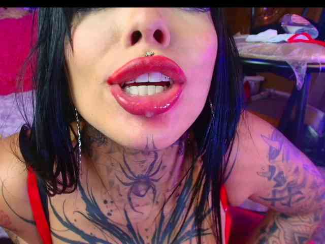 SamanthaSutra webcam