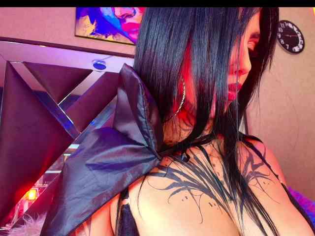 SamanthaSutra webcam