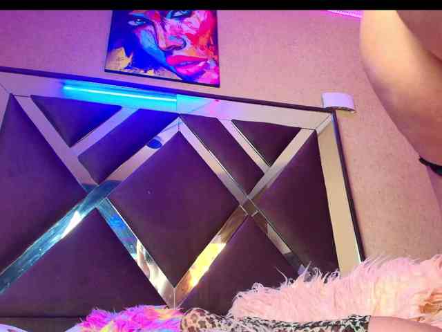 SamanthaSutra webcam