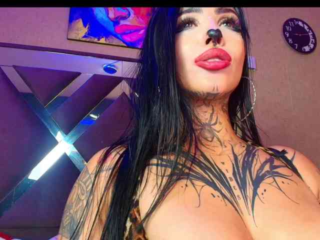 SamanthaSutra webcam