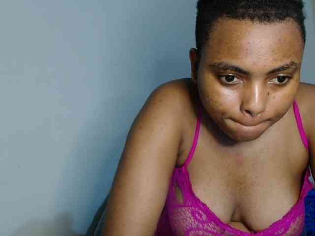 Brownywizzy webcam