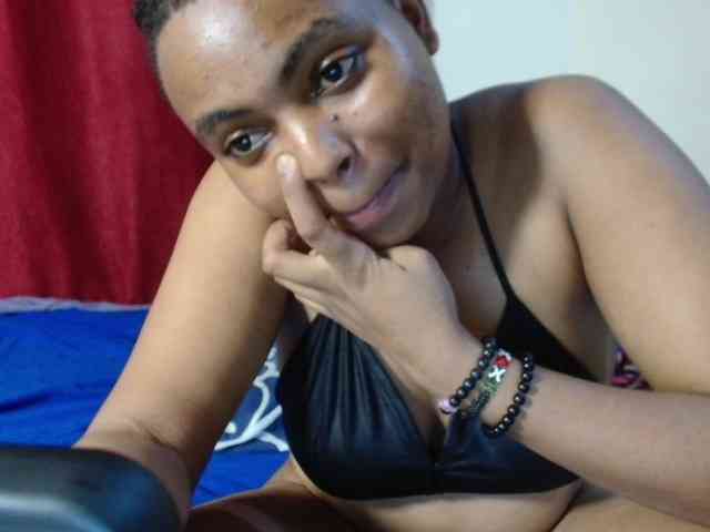 Brownywizzy webcam