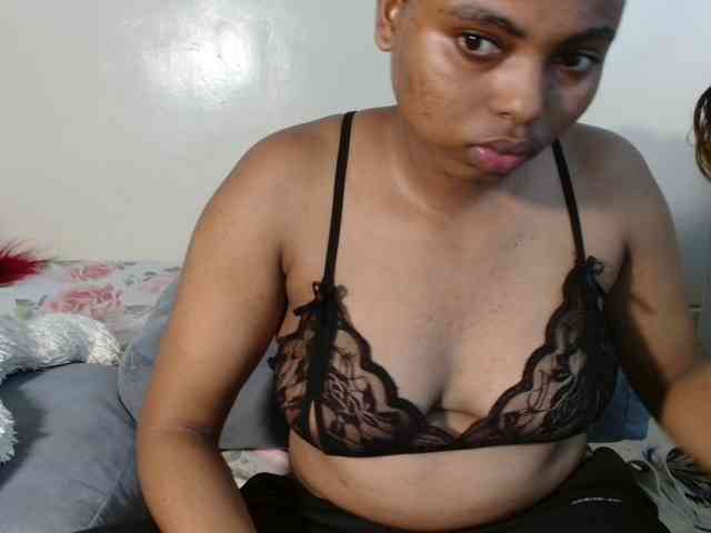 Brownywizzy webcam