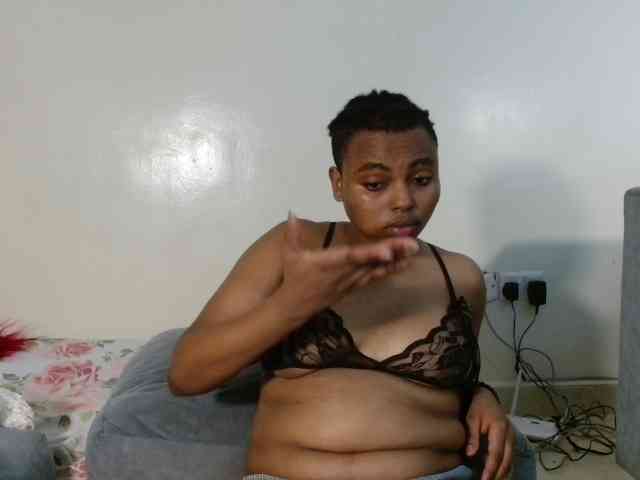 Brownywizzy webcam
