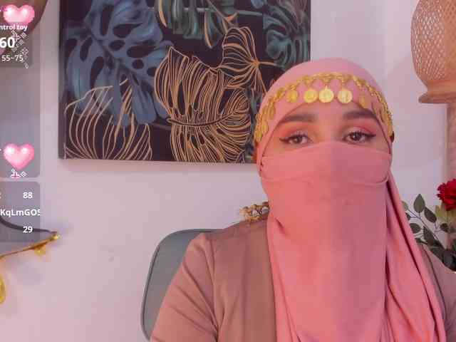 -Alisha webcam