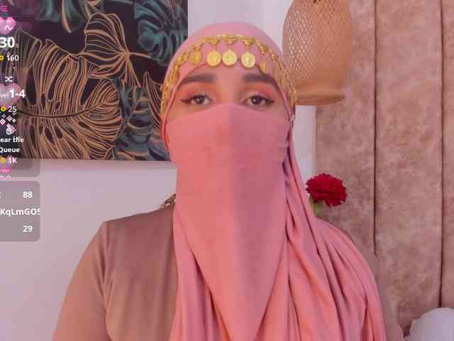 -Alisha webcam