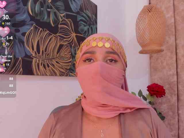 -Alisha webcam