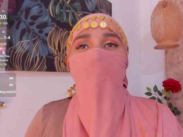 -Alisha webcam