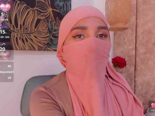 -Alisha webcam