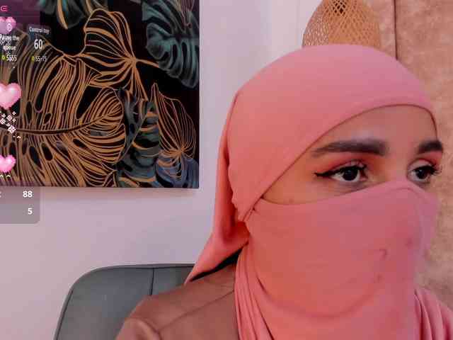-Alisha webcam