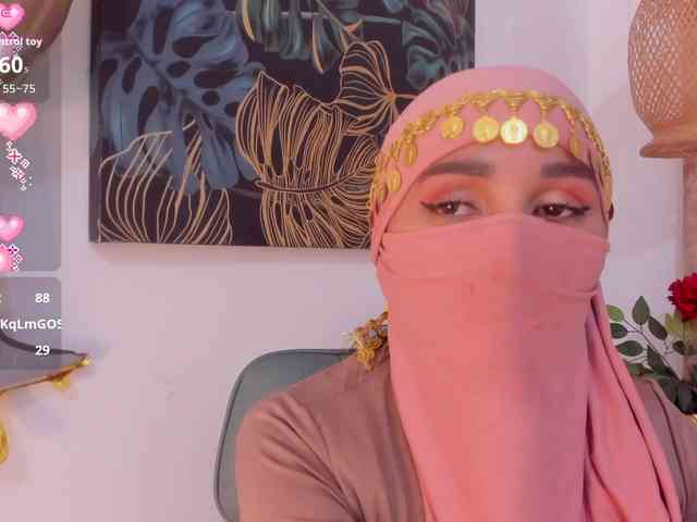 -Alisha webcam