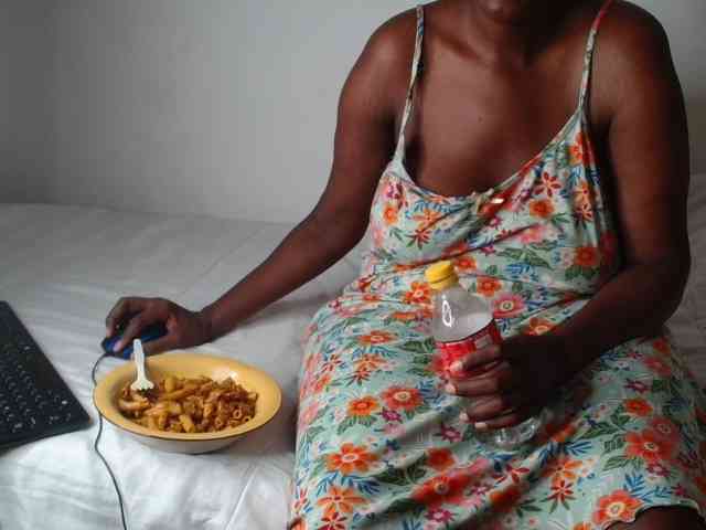 NawtyLezi696 webcam