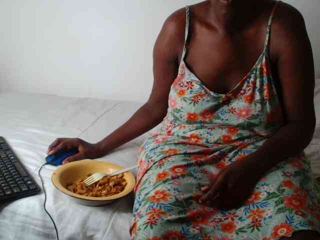 NawtyLezi696 webcam