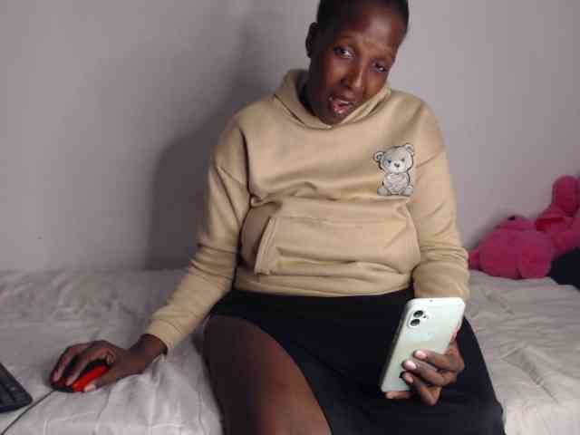NawtyLezi696 webcam