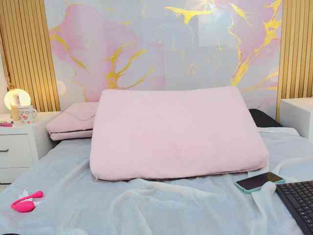 MelaniePatton webcam