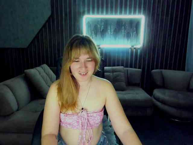 SofiiDarling webcam