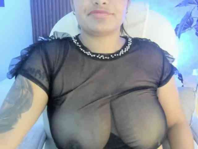 Scarletth-Moon webcam