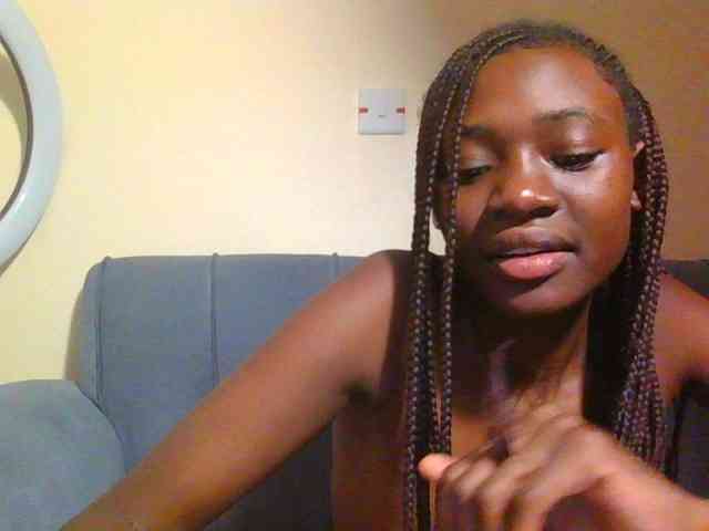 Preetygirl webcam