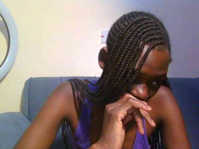 Preetygirl webcam
