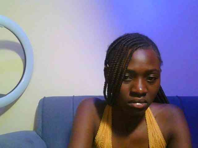 Preetygirl webcam