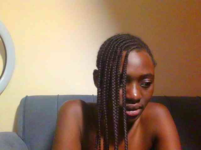 Preetygirl webcam