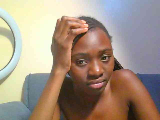 Preetygirl webcam