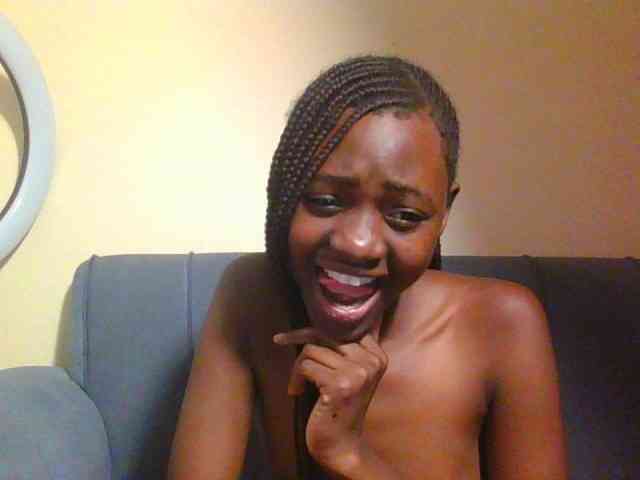 Preetygirl webcam