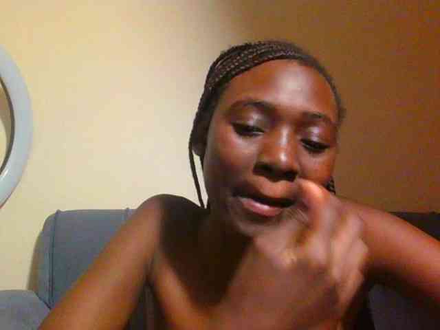 Preetygirl webcam