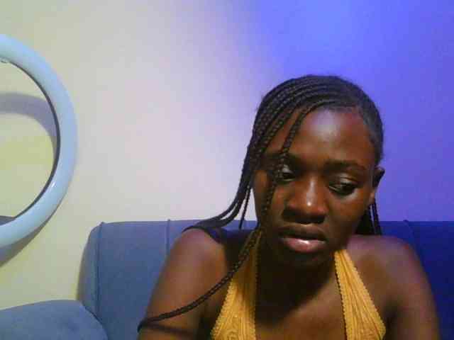 Preetygirl webcam
