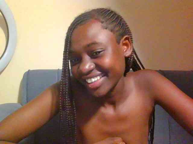 Preetygirl webcam
