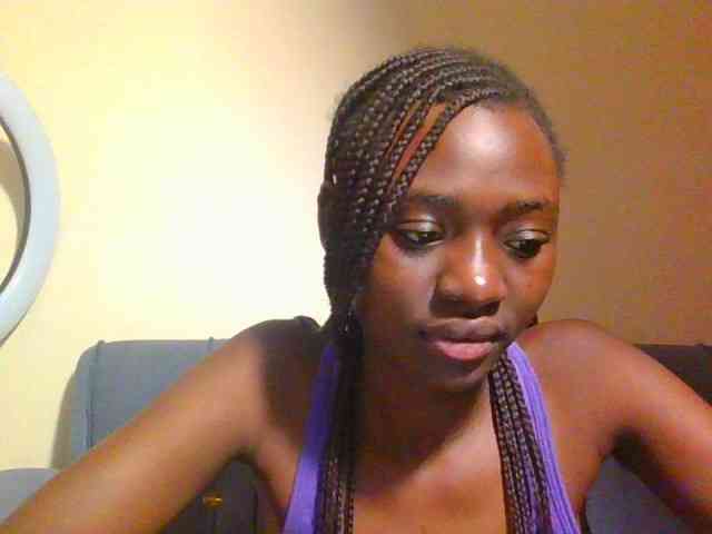 Preetygirl webcam